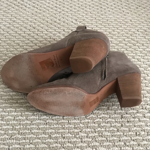 Madewell Billie Boot in suede - Picture 5 of 8